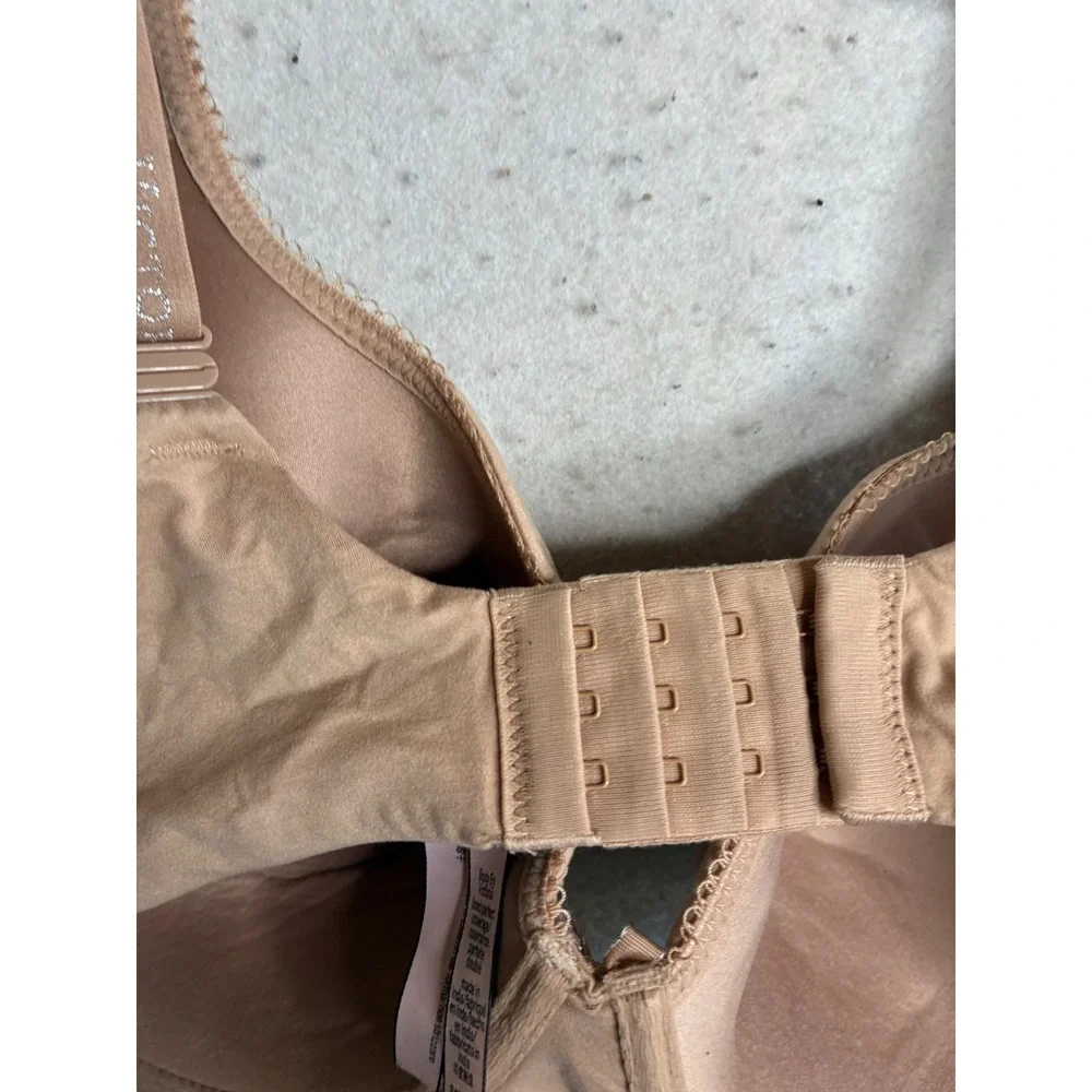 Victorias Secret Body By Victoria Perfect Coverage Bra Tan Nude 34DDD 387795-FFZ